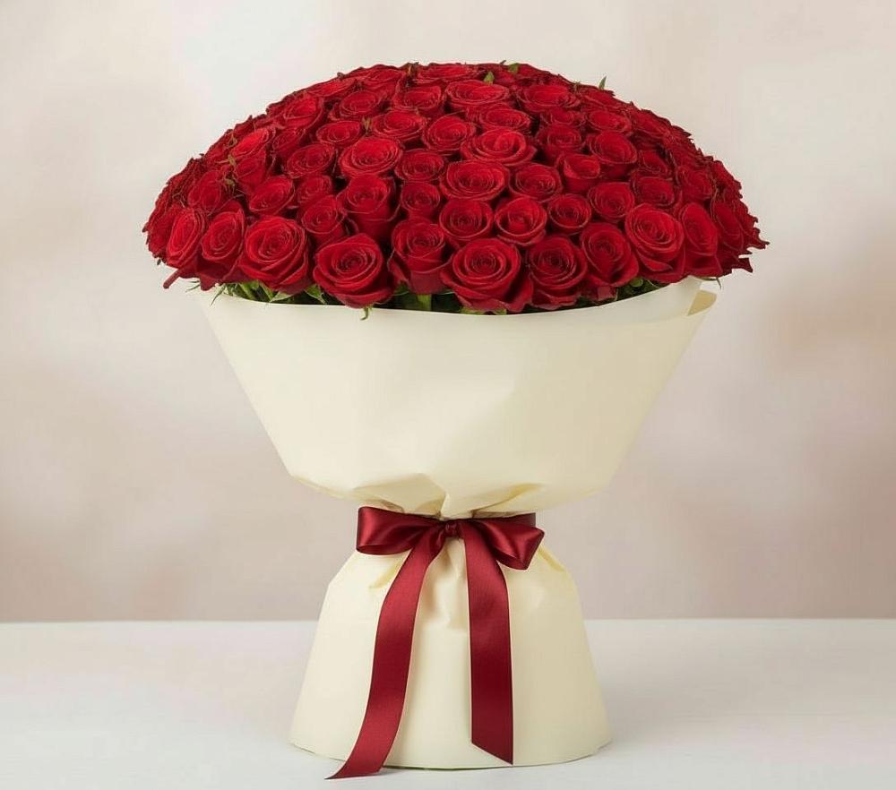 Букет 101 Красная роза Милано в Лучегорске
