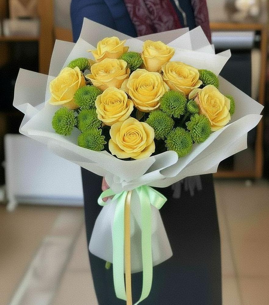 Букет цветов из: Хризантемы и Розы в Лучегорске