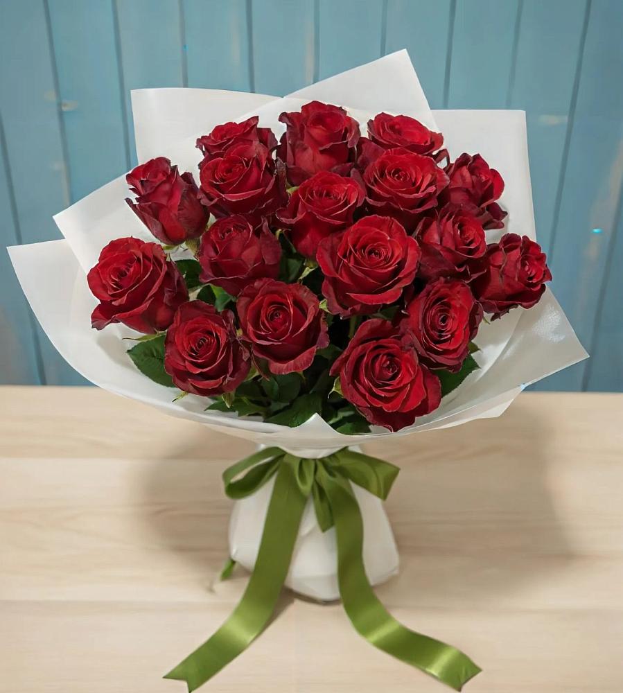 Букет Красные розы в Лучегорске