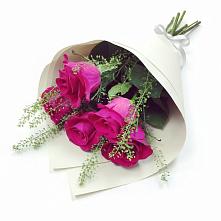 Букет цветов из:  Розы в Лучегорске