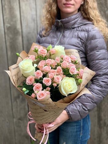 Букет цветов из: Розы в Лучегорске