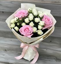 Букет цветов из:  Розы в Лучегорске
