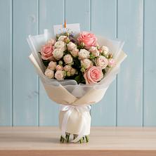 Букет цветов из:  Розы в Лучегорске