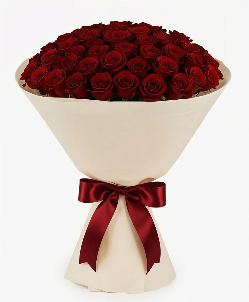 Букет 101 Бордовая роза Блэк Бакарра в Лучегорске